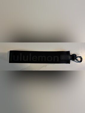 lululemon athletica Never Lost Black Woven Key/Accessory Strap